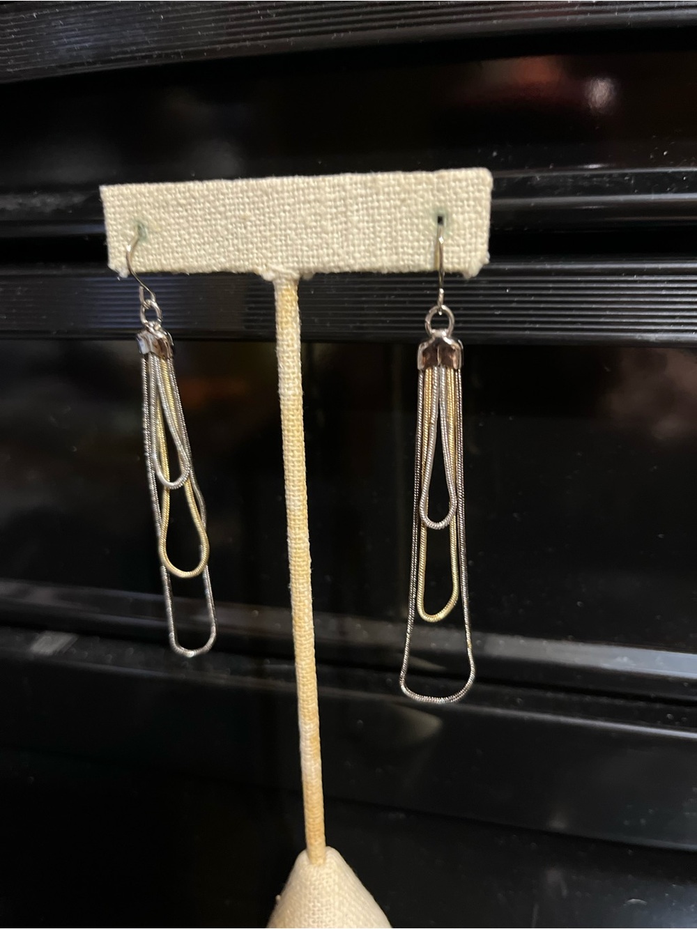 Elegant Two-Tone Dangle Earrings - Gold & Silver